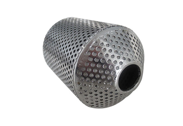 Polymer melt filter with perforated plate outer skeleton